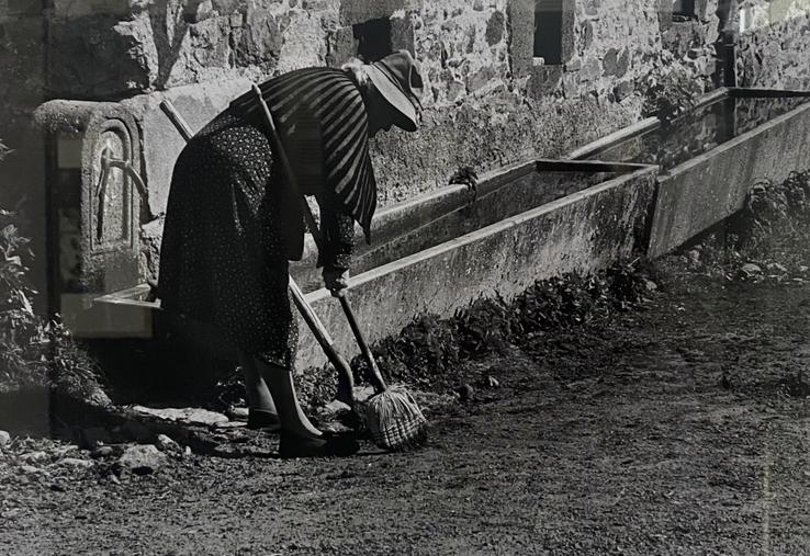 "La mémé Marie à Rochebec", Condat, Cantal, 1978