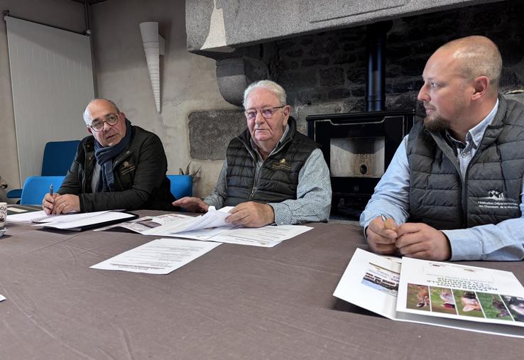 Gérard Bamas, président de la Fédération de chasse, entouré de David Guérin, directeur, et Danny Frigot, responsable de la communication.