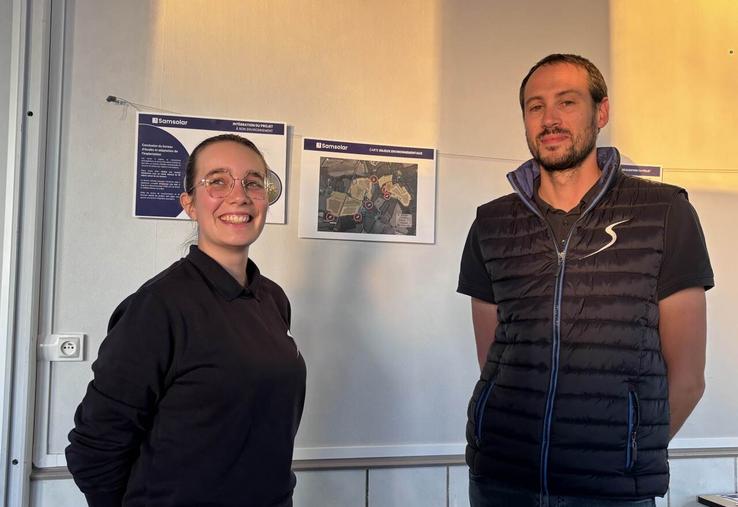 Esther Brée et Etienne Tréol, chefs de projets chez Samsolar, ont présenté la ferme agri solaire de Breuville qui pourrait voir le jour en 2027.