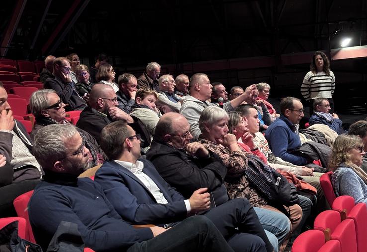 Parmi les 70 personnes, les agriculteurs étaient en nombre à la conférence proposée par The Shift Project, l'occasion de se projeter en 2050.