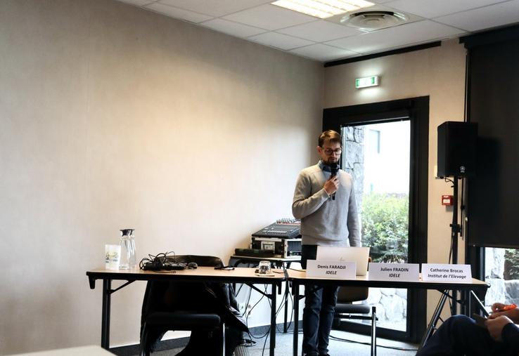 Julien Fradin, chargé d'étude à l'Institut de l'élevage, a fait le point sur les recherches en cours au sujet de l'impact de l'agrivoltaïsme sur la production agricole et le bien-être des animaux.