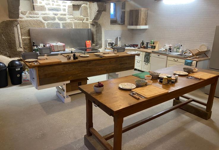 C'est au sein du Gaec de la Claie à Saint-Frambault que la dégustation de burger s'est déroulée.