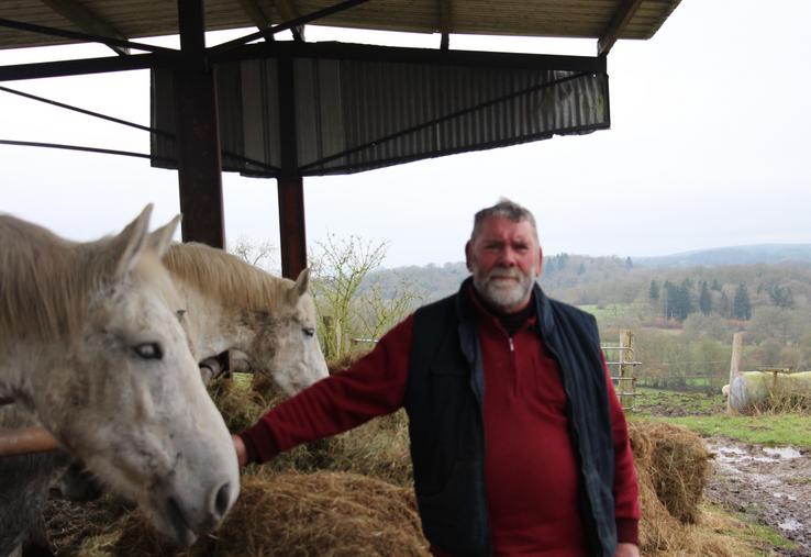 Michel Lepoivre, maire de Saint-Aubin-de-Courteraie pendant quatre mandats. La commune compte 130 âmes.