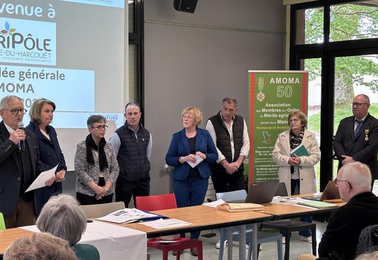 Guy Tesnière, président de l'Amoma, a rappelé le sens de l'action de l'Amoma, celui de récompenser les personnes qui ont œuvré pour l'agriculture. 