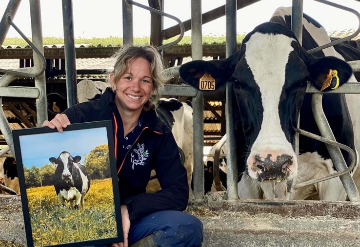 Emilie Hamel du Gaec de Grosmont de la Hague q a remporté le concours 2025.