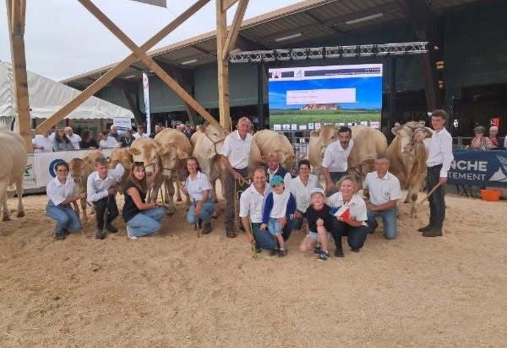 C'est le Gaec Lorin Bossuyt de l'Orne qui a remporté le prix d'élevage au concours interrégional à Saint-Hilaire-du-Harcouët le 5 juillet.