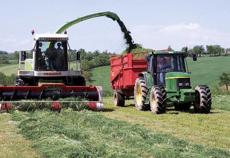 En Normandie, certaines prairies voient leur hauteur moyenne atteindre à peine 5 cm alors que d'autres, surtout à l'est de la région, ont des hauteurs moyennes de plus de 7 cm.