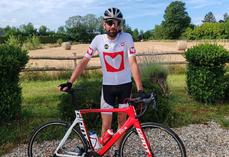 Yovenn Bougis sera sur son vélo à au départ du Bourg-d’Oisans pour rejoindre l'Alpe-d'Huez pour une course solidaire le 19 juillet 2026.