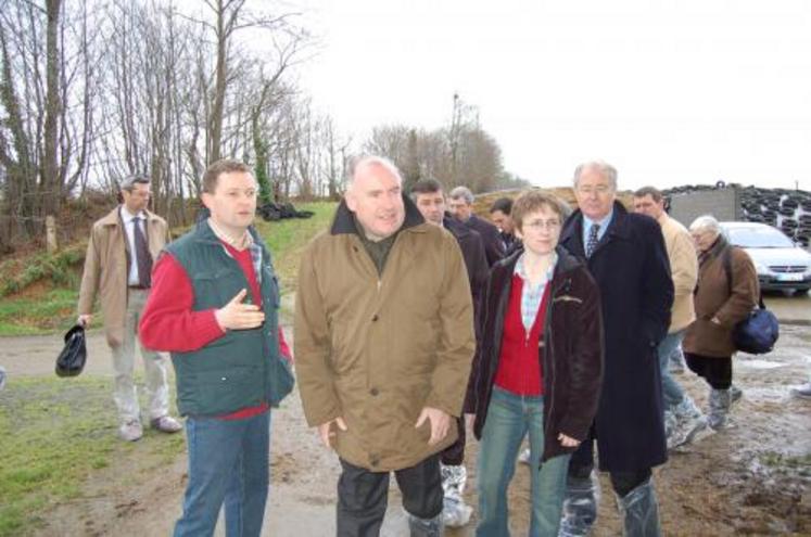 Visite de l'exploitation de Pascal et Marie-Pierre Orvain à Montigny.