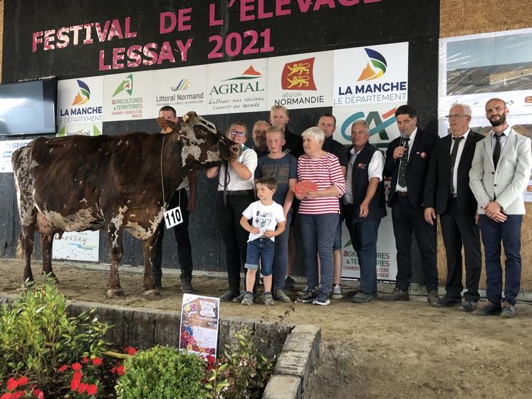 LESSAY CONCOURS NORMANDE GRANDE CHAMPIONNE