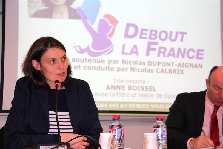 Anne Boissel Liste "Debout la France"  "C'est un leurre de croire que nous serons compétitifs. Si l'on raisonne compétitivité, demain, ce sera la ferme des 1 000 vaches. Il faut mieux travailler sur la qualit&
