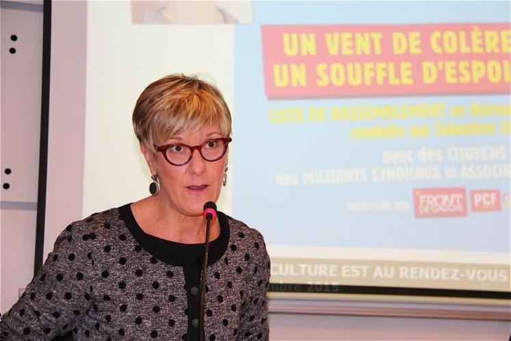 Céline Brulin Liste "Front de Gauche" "Il faut que les fonds FEADER servent au maintien des services publics de proximité. Il faut se fixer l'objectif de transformer plus en Normandie pour limiter les importations".
