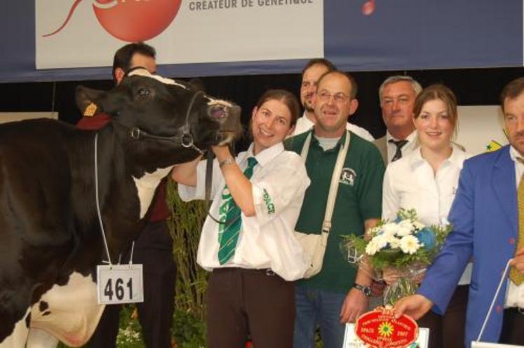 "Plaisance" (gaec des Grilles, Mahéru, Orne) obtient un fantastique prix de longévité