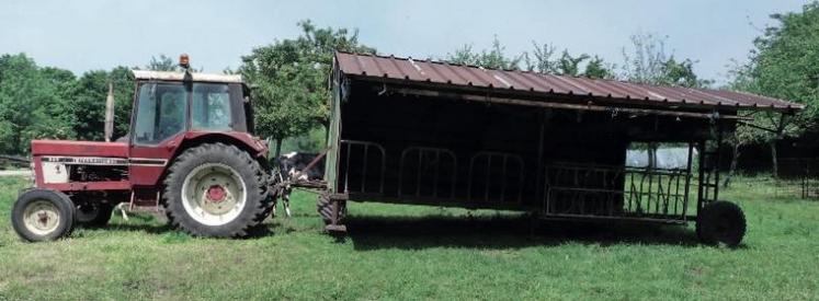 Un bâtiment mobile.