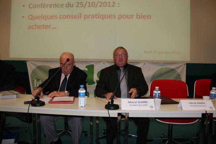 Marcel Jeanne, président de la section des anciens exploitants FDSEA, “notre pouvoir d’achat est menacé, nous attendons toujours le respect de la loi votée en 2002 concernant la RCO”.