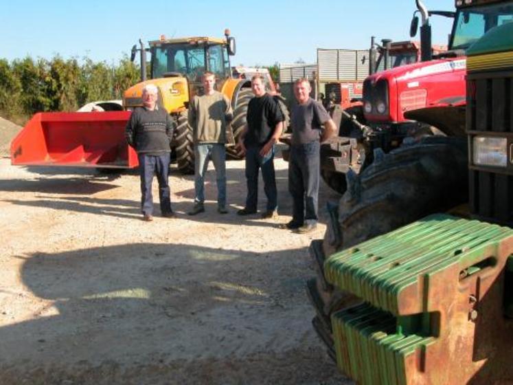 L’entreprise Sechet, c’est une affaire familiale depuis plusieurs générations. Elle rayonne autour de St-Denis-sur-Sarthon (près d’Alençon) dans un rayon de 30 km.