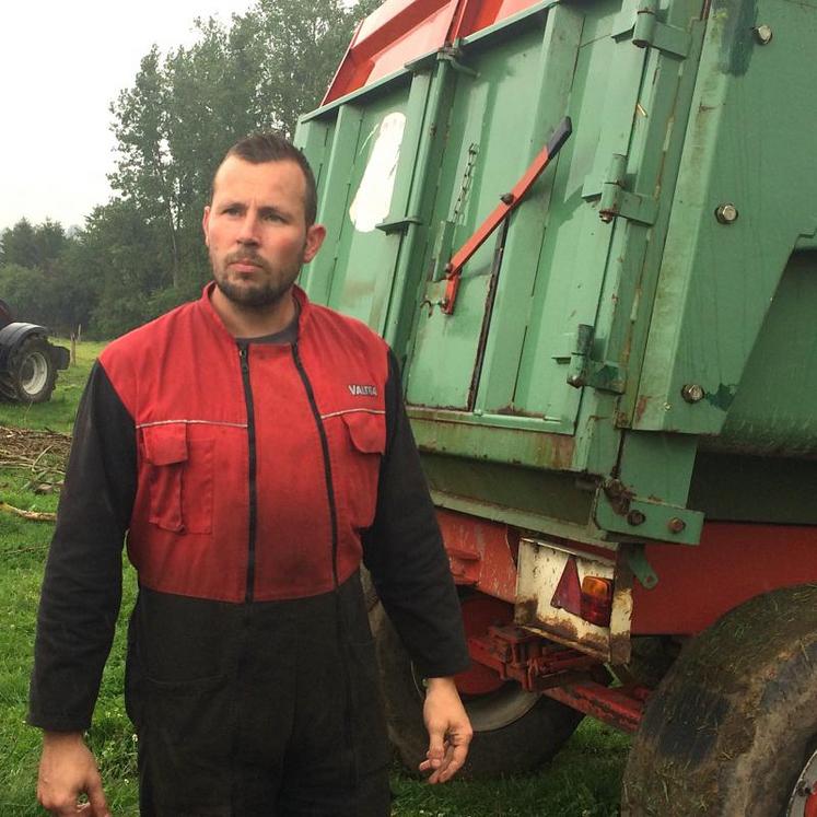 Nicolas Leviautre, responsable chauffeurs et parc matériel de la Cuma Ecovaloris (50).