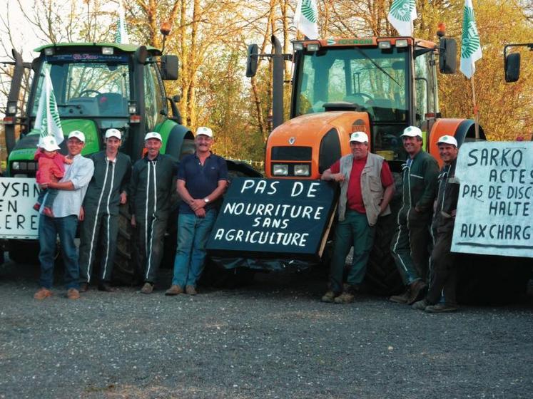 Haute-Loire. Blocage des agriculteurs : un camion étranger contrôlé par les  services vétérinaires