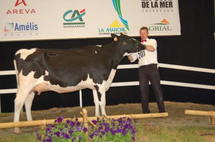 Ord ugénie, élevage Van den Oord jean (calvados) a légitiment triomphé de ses adversaires.