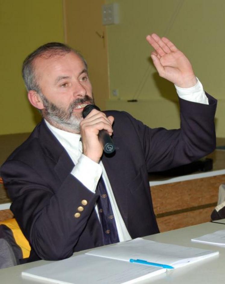 Eric Dechaufour. “Lors du calcul de vos emblavements,
attention : il vaut mieux être déficitaire qu’excédentaire. Le coût de report est important”.