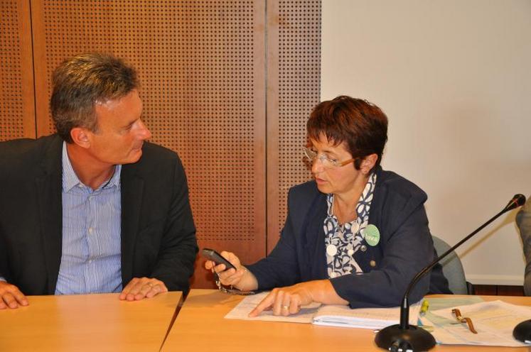 Serge Molly (responsable appro chez Lactalis) et Christiane lambert (vice-présidente de la FNSEA).