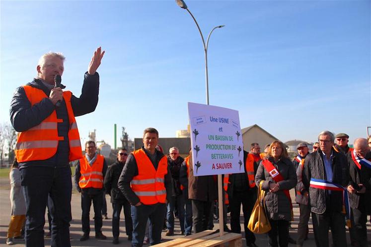 Dernière intervention sans doute de Michel Legrand en tant que président de la Chambre d’Agriculture du Calvados : « il ne faut surtout pas fermer l’usine..Dans 2 ou 3 ans, on aura à nouveau besoin de sucre ». DR