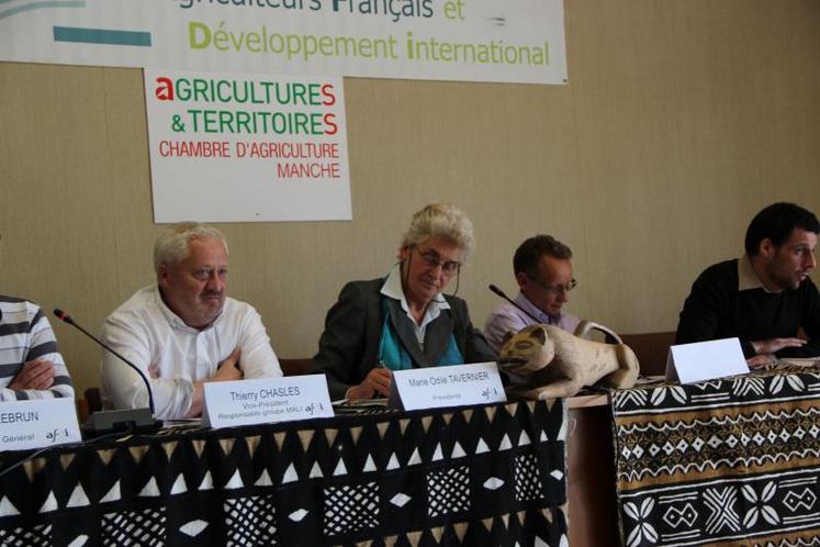 Marie-Odile Tavernier, présidente de l’AFDI Basse-Normandie (au centre), “Nous continuons nos actions au Mali malgré la crise politique”.