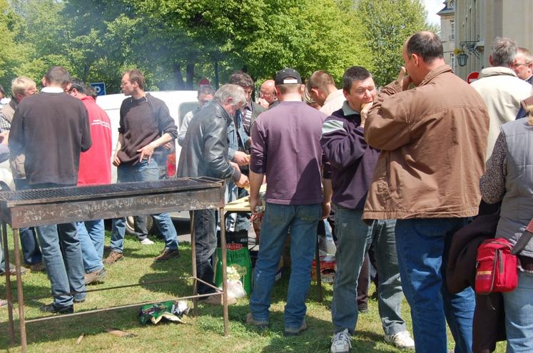 Une trentaine de producteurs a participé à la manifestation.