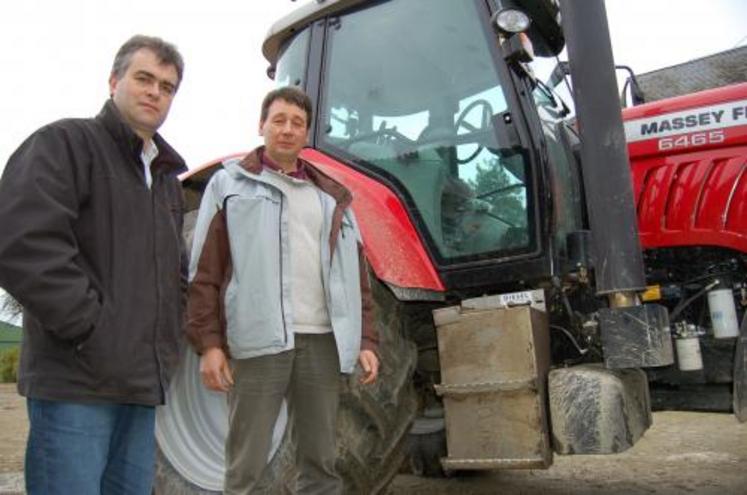 « On a pris un tracteur dernière génération pour montrer au département du Calvados que rouler à l’huile, c’est possible ! ».