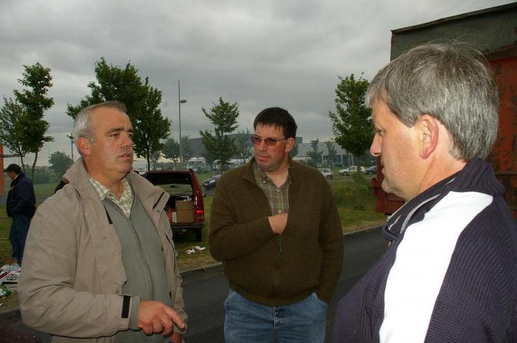 Olivier Borel (à gauche) : "Sans accord national, nous avons fait le choix en Basse-Normandie de ne pas tenir la Conférence CIRLAIT prévue le 19 mars 2010."