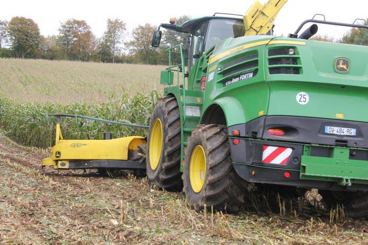 12 machines vendues, 500 hectares de moyenne au 20 octobre et aucune immbilisation à signaler, selon le concessionnaire. (DR)