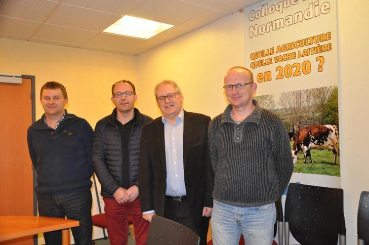Pascal Orvain, Olivier Pibouin, Hervé Tesnière et Mickaël Barbier oeuvrent ensemble pour faciliter la commercialisation de la Normande. (DR)