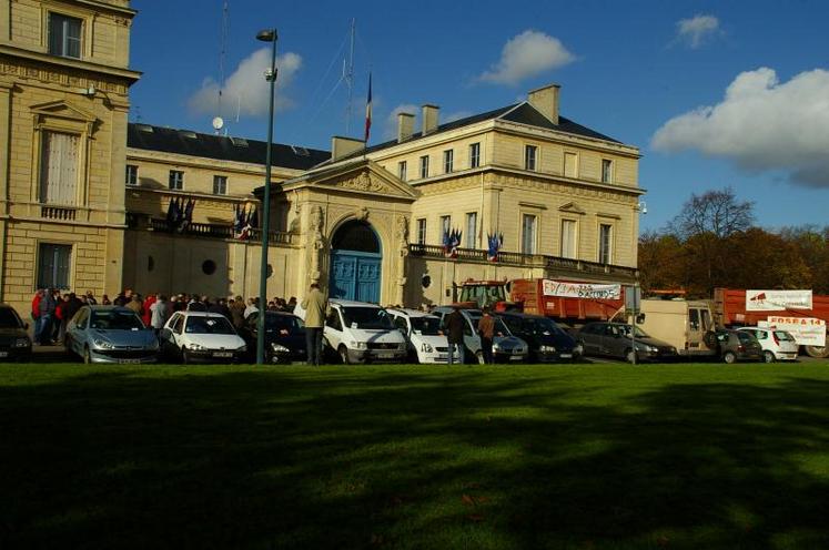 Dans la Manche, dans l'Orne et dans le Calvados, FDSEA et JA ont mobilisé leurs troupes toutes productions confondues. Le compte-rendu de ces manifestations dans notre édition de jeudi prochain.