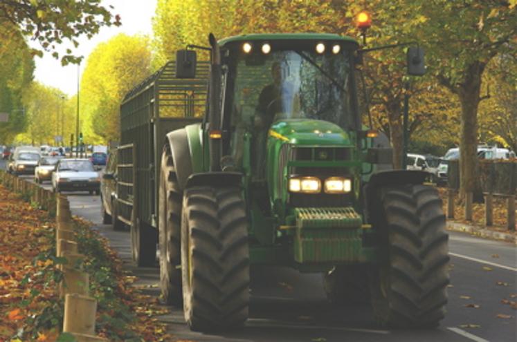 300 agriculteurs étaient réunis à Alençon.