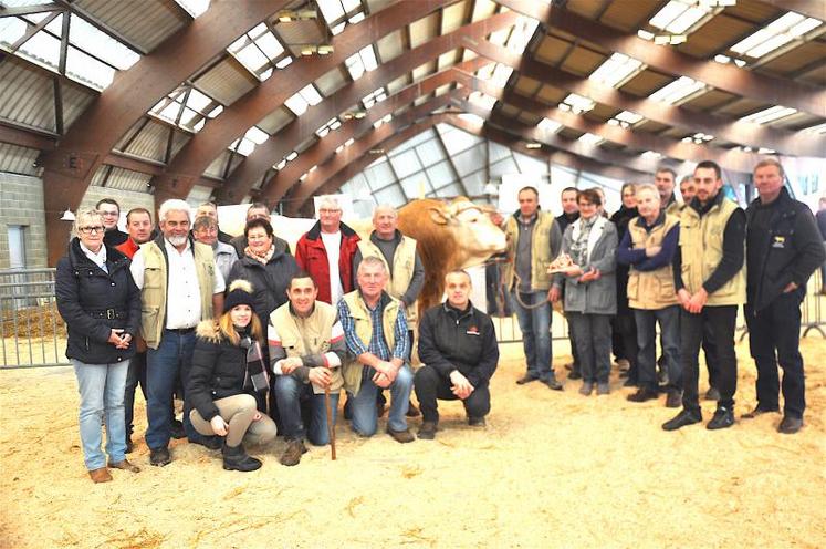 L’année dernière, Laser, mâle adulte, du Gaec Aquitaine, avait été élu meilleur animal du concours. Cette année, le concours sera jugé par Laurent Fremondière et sa nièce Delphine (49). Archives