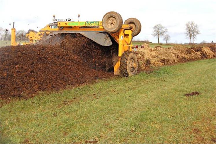 Arvor Compost – Production et vente de compost agréé agriculture