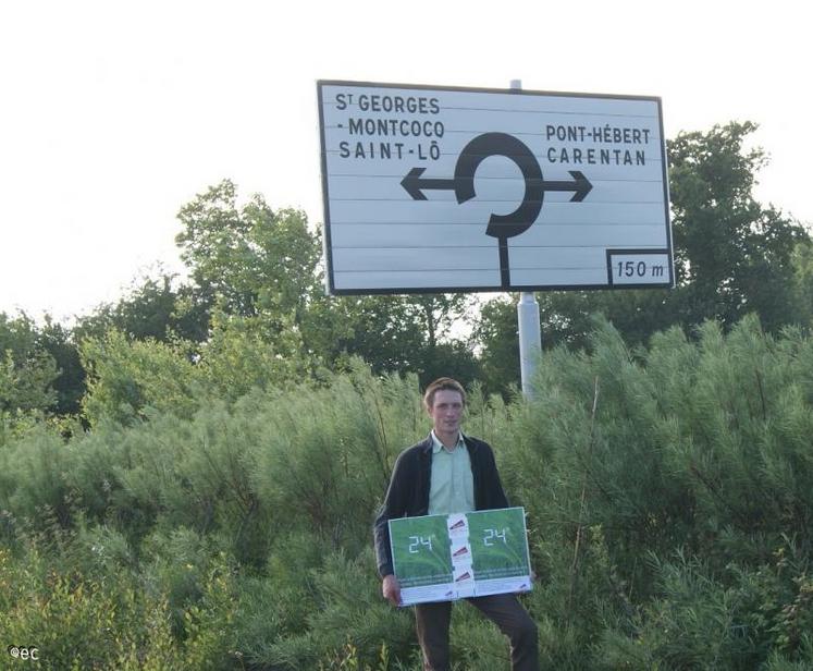 Jean-Hugues Lorault, vice-président des JA en charge du dossier “structures” sur la zone industrielle abandonnée de St Georges de Montcoq, près de St-Lô. “Il faut préserver notre foncier agricole pour permettre aux jeunes de s’installer” (ec)