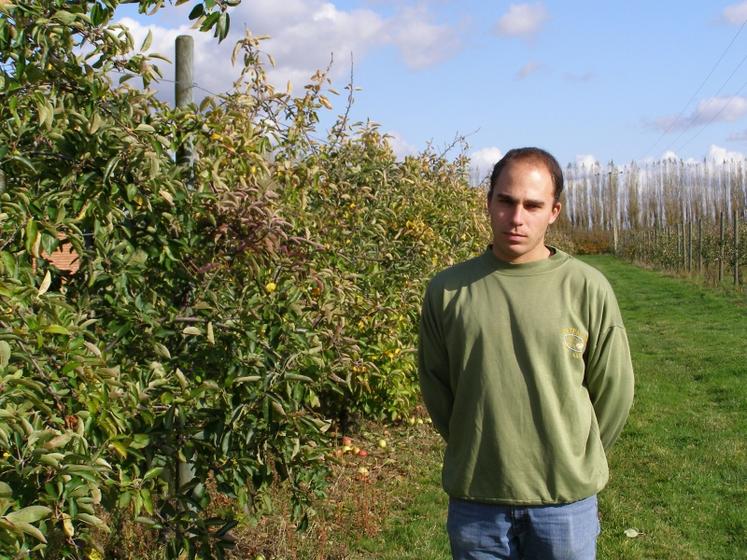 Hugues Huché exploite 7 hectares de verger en basse-tige. (Crédit photo : LB)