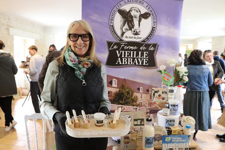 Kate Lemoine a vanté les mérites des produits de la Ferme de la vieille abbaye, située à Barbery.