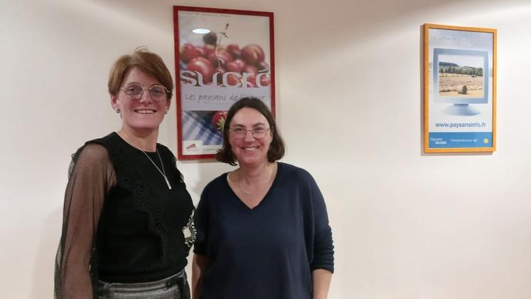 Florence Goron (à droite), a accueilli Catherine Faivre-Pierret, présidente nationale des agricultrices de la FNSEA dans la Manche le 7 mai 2024.