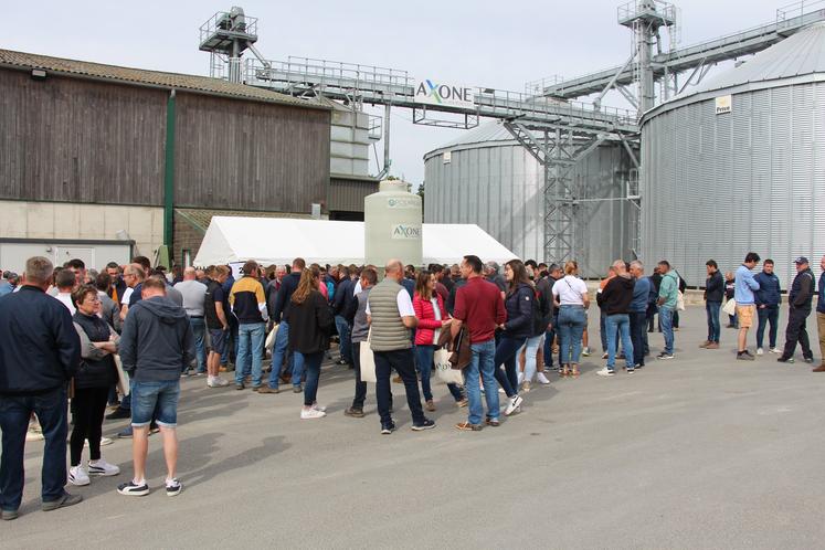 450 personnes ont pris part à la porte ouverte organisée par le négoce agricole Axone.