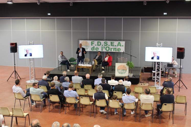 Venue Arnaud Rousseau président FNSEA à Argentan Orne 11 juillet 2024