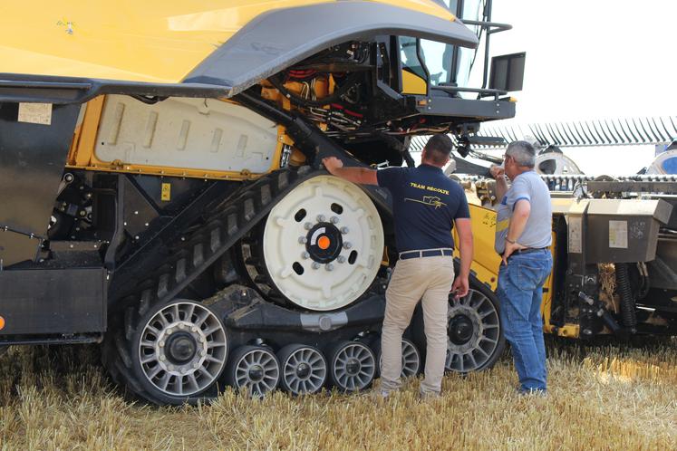 Sur la moissonneuse batteuse CR11, présentée par New Holland, 90 % des pièces sont inédites.