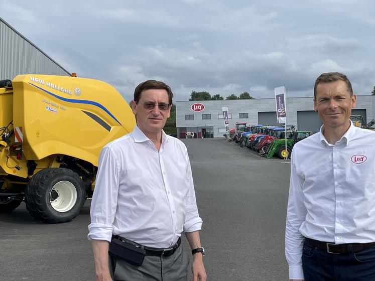 Pascal Blanchard, président du groupe Blanchard, aux côtés de Damien Dony, directeur général du pôle robotique & industrie.