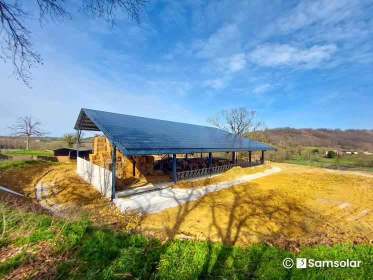 Les projets d'énergie solaire sur les bâtiments agricoles représentent une partie importante de l'activité de Samsolar.