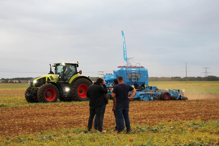 Lemken est une des marques commercialisée par SM3 Claas.