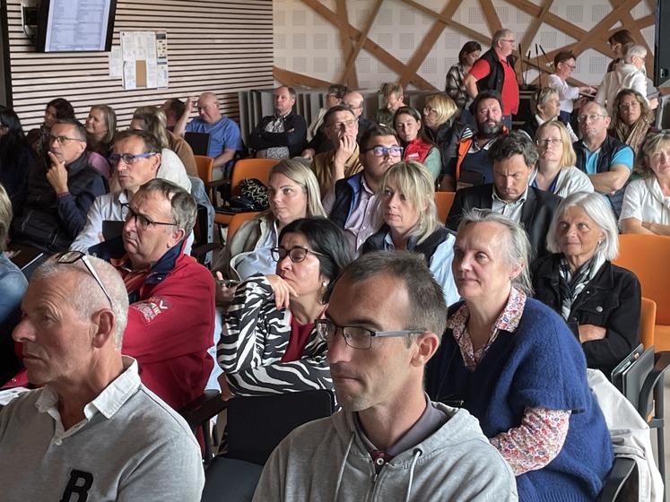 Plus de 70 personnes étaient présentes à l'assemblée générale du Service de remplacement de la Manche.