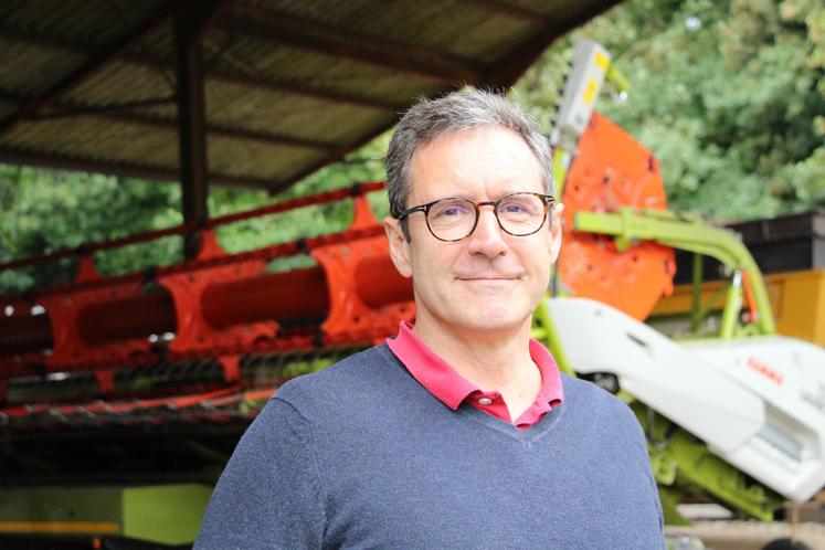 Geoffroy De Lesquen est cultivateur dans la plaine de Caen.