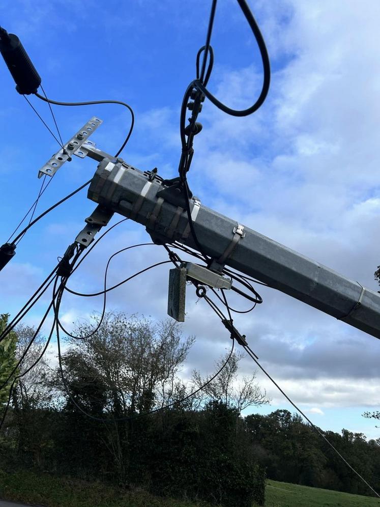 Les dégâts sur les bâtiments, les réseaux électriques ou téléphoniques, les arbres... ont été importants. Cette tempête laisse des traces.