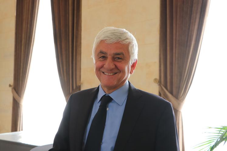 Hervé Morin a présenté les ambitions régionales pour 2025, aux journalistes locaux, mardi 7 janvier à Caen.